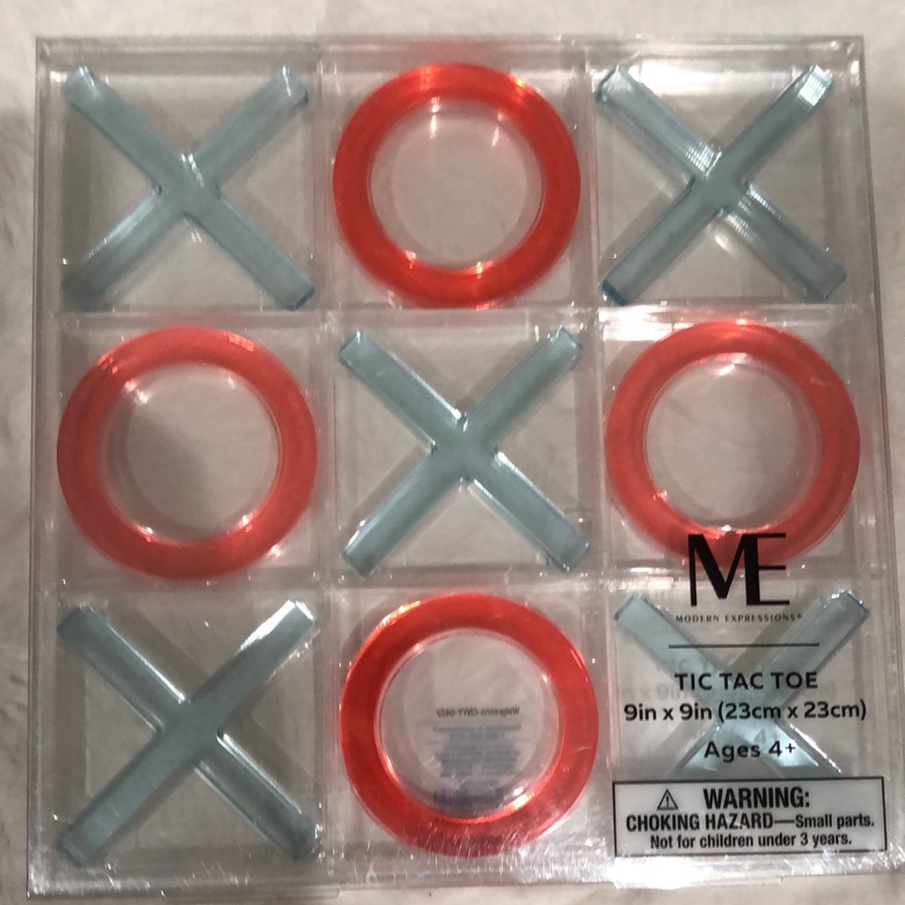 ME tic tac toe red O blue X